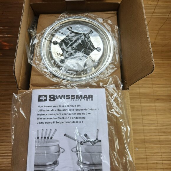 Fondue Set Swissmar Arosa Stainless Steel 11 Piece Meat Cheese Chocolate New - Picture 4 of 12